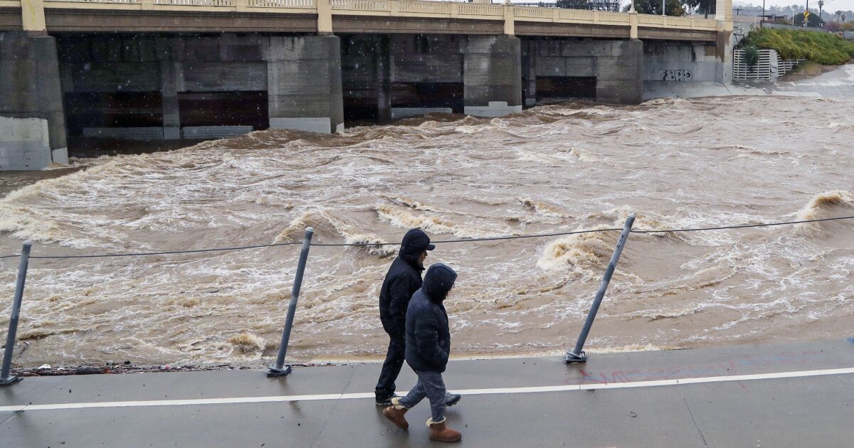 Flooding vulnerabilities of L.A. River’s Glendale Narrows spark concern amid record rain